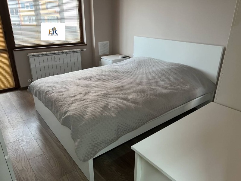 Дава под наем 3-СТАЕН, гр. Плевен, Идеален център