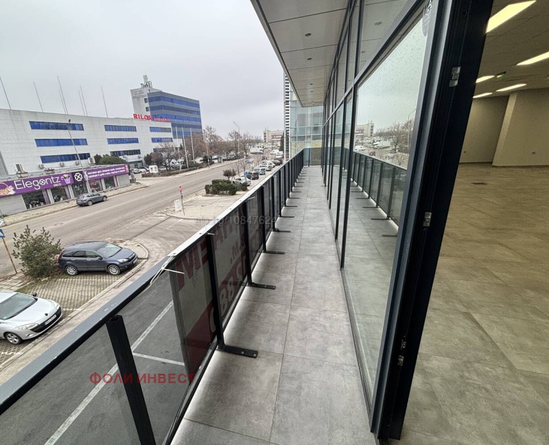 Дава под наем МАГАЗИН, гр. Пловдив, Индустриална зона - Север, снимка 3 - Магазини - 53163500