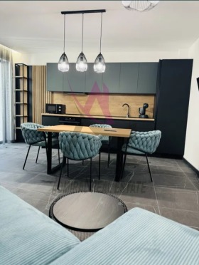 Maisonnette Kolchozen pazar, Varna