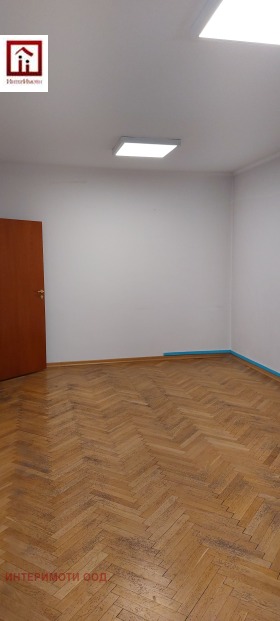    4- | Imot.bg    5