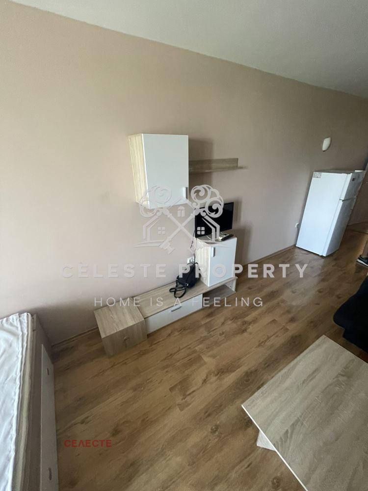 För uthyrning  Studio Sofia , Studentski grad , 58 kvm | 92153124 - bild [11]