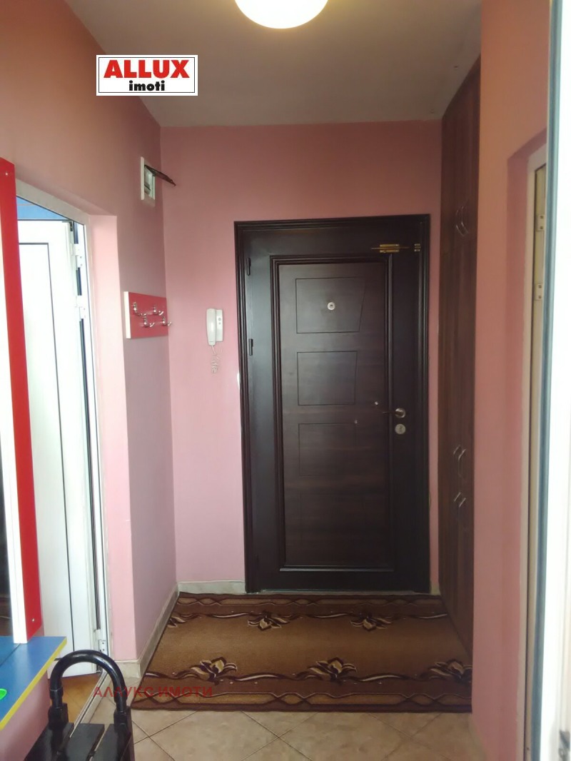 En renta  1 dormitorio Ruse , Vazrazhdane , 45 metros cuadrados | 23507235 - imagen [13]