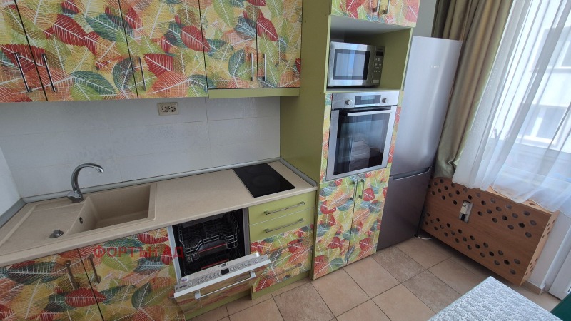 Издаје се  1 спаваћа соба Софија , Центар , 74 м2 | 63888804 - слика [10]