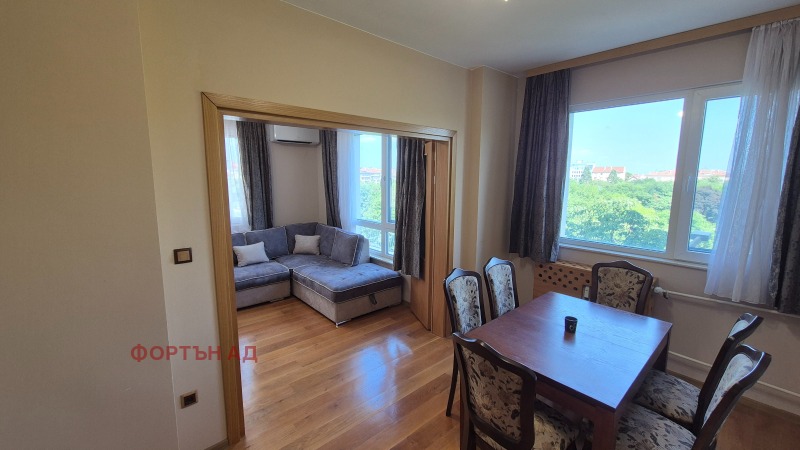 Издаје се  1 спаваћа соба Софија , Центар , 74 м2 | 63888804 - слика [4]