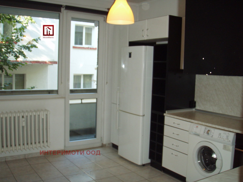 De inchiriat  3 dormitoare Sofia , Doctorsci pametnic , 152 mp | 80851934 - imagine [11]