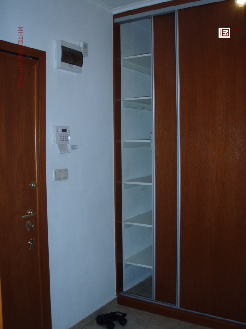De inchiriat  3 dormitoare Sofia , Doctorsci pametnic , 152 mp | 80851934 - imagine [14]