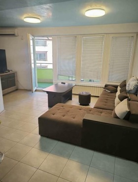 1 quarto Studentski grad, Sofia