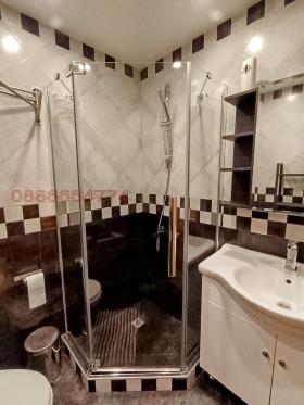 2 chambres Tsentar, Sofia 6