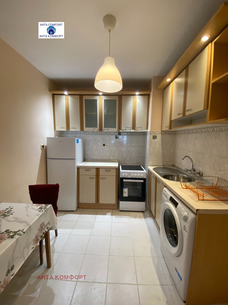 K pronájmu  1 ložnice Sofia , Borovo , 71 m2 | 91037313 - obraz [9]