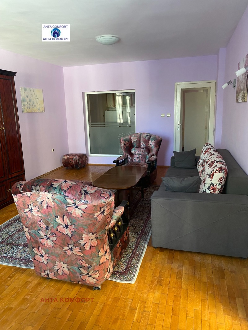 K pronájmu  1 ložnice Sofia , Borovo , 71 m2 | 91037313 - obraz [3]