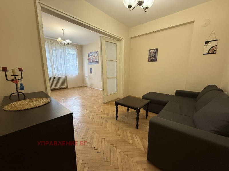 Дава под наем 2-СТАЕН, гр. София, Център