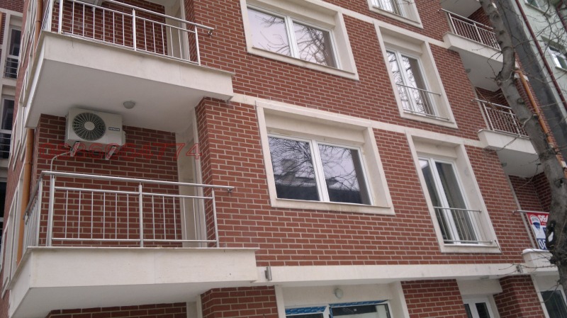 A louer  2 chambres Sofia , Tsentar , 110 m² | 67907027