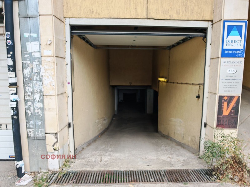 Дава под наем  Гараж град София , Стрелбище , 14 кв.м | 24882103
