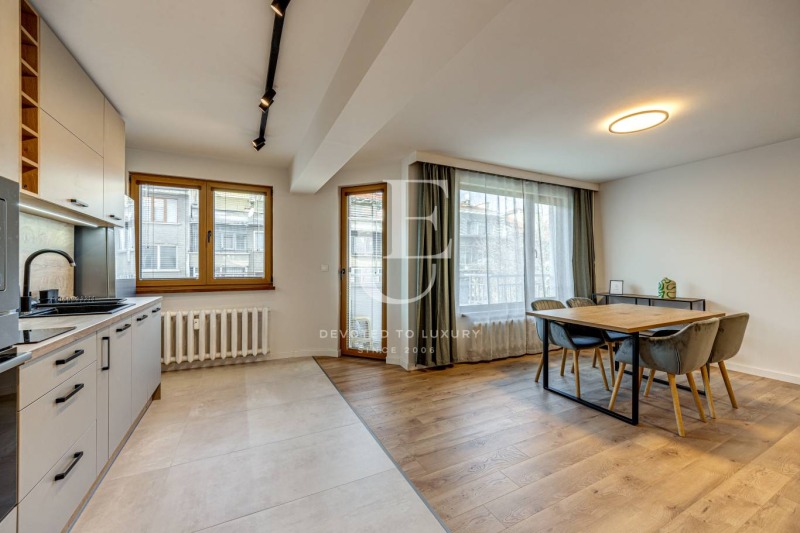 Дава под наем 3-СТАЕН, гр. София, Оборище, снимка 2 - Апартаменти - 53160312