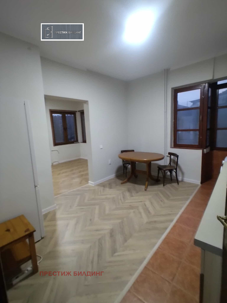 Дава под наем 4-СТАЕН, гр. София, Център, снимка 7 - Апартаменти - 52657913