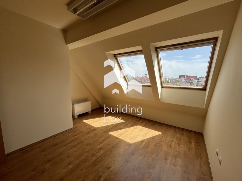 Da affittare  Ufficio Sofia , Tsentar , 58 mq | 44471926 - Immagine [2]