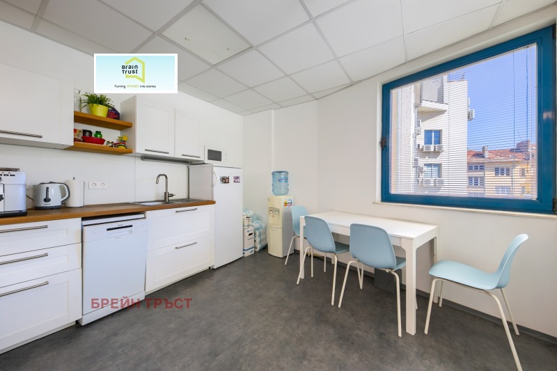 Дава под наем ОФИС, гр. София, Център, снимка 12 - Офиси - 53492819