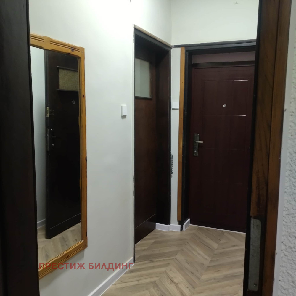 Дава под наем 4-СТАЕН, гр. София, Център, снимка 13 - Апартаменти - 52657913