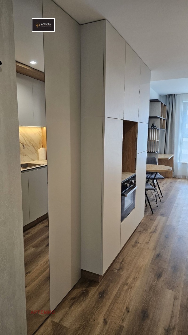 Zu vermieten  Studio Sofia , Zona B-5 , 46 qm | 83778312 - Bild [7]