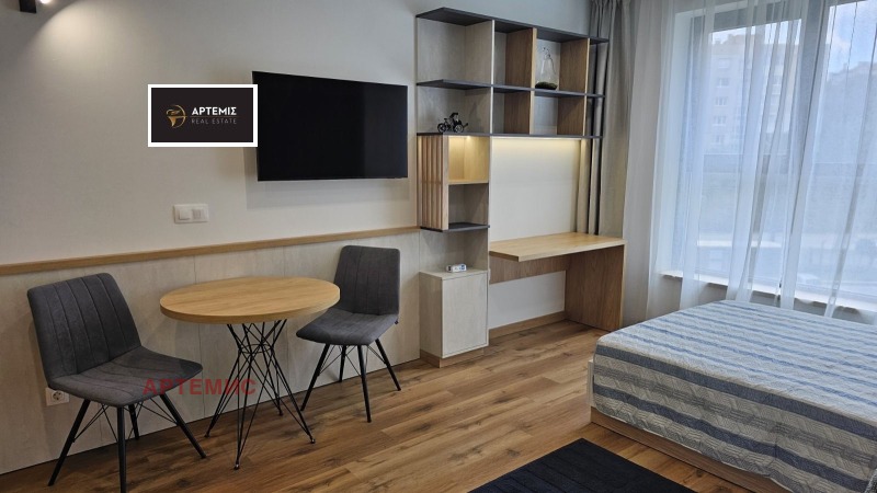 Zu vermieten  Studio Sofia , Zona B-5 , 46 qm | 83778312 - Bild [4]