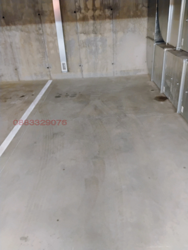 Дава под наем ГАРАЖ, ПАРКОМЯСТО, гр. София, Зона Б-5-3, снимка 2 - Гаражи и паркоместа - 53207426