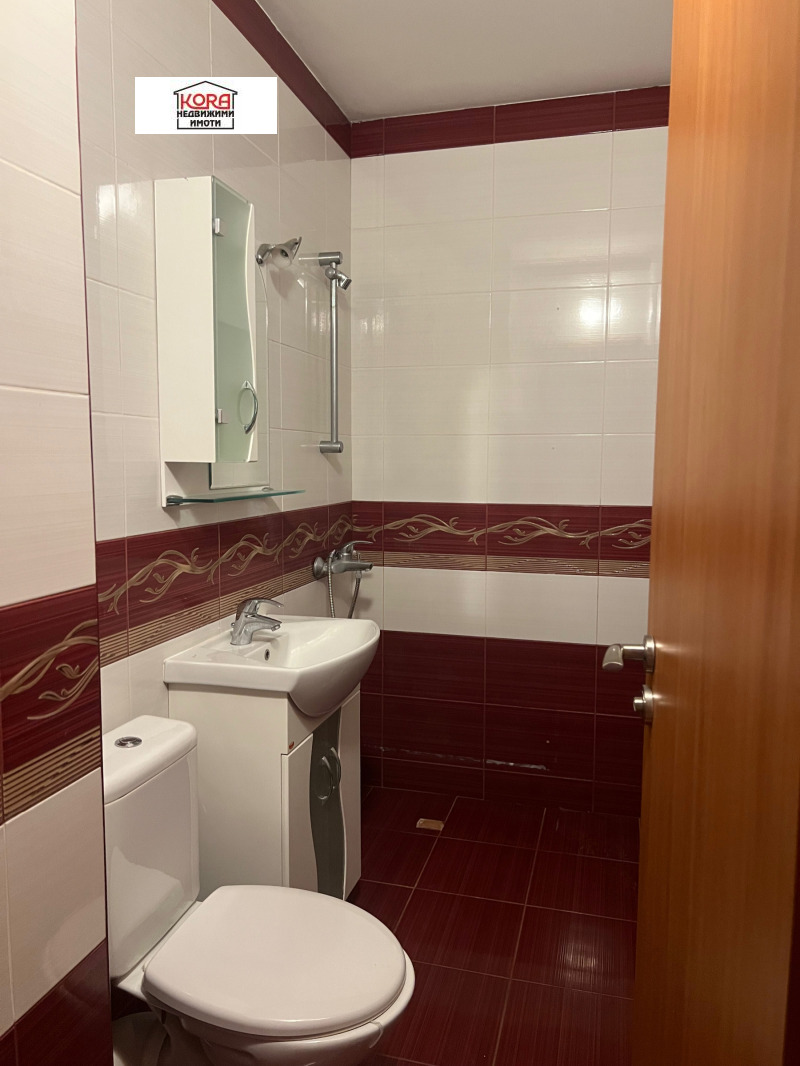 De inchiriat  1 dormitor Pleven , Șiroc țentâr , 55 mp | 21504319 - imagine [8]