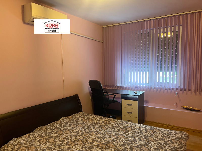 De inchiriat  1 dormitor Pleven , Șiroc țentâr , 55 mp | 21504319 - imagine [5]