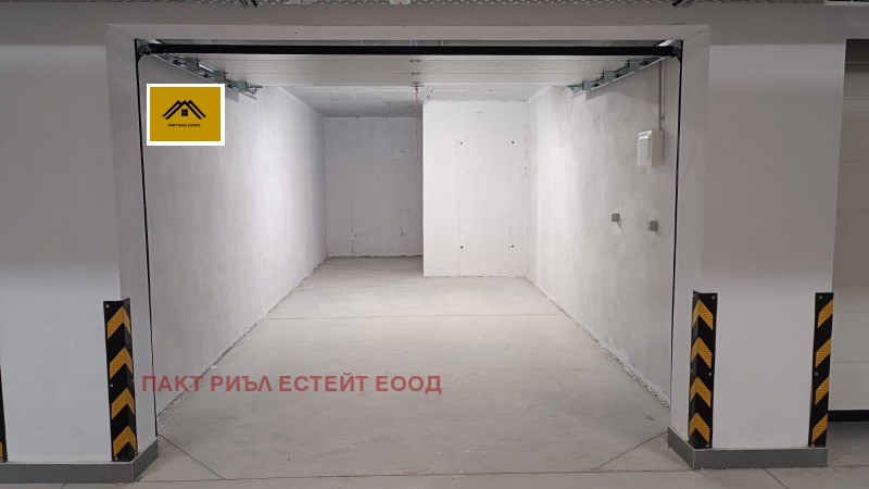 Kiadó  Garázs Sofia , Studentski grad , 30 négyzetméter | 20368362