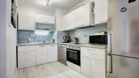 1 chambre Tsentar, Sofia 4