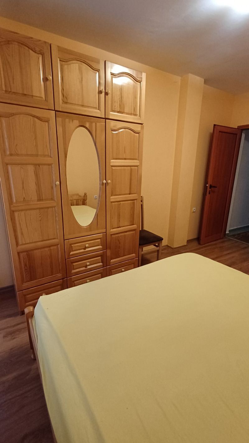 Дава под наем  3-стаен град Плевен , Широк център , 88 кв.м | 57798828 - изображение [6]