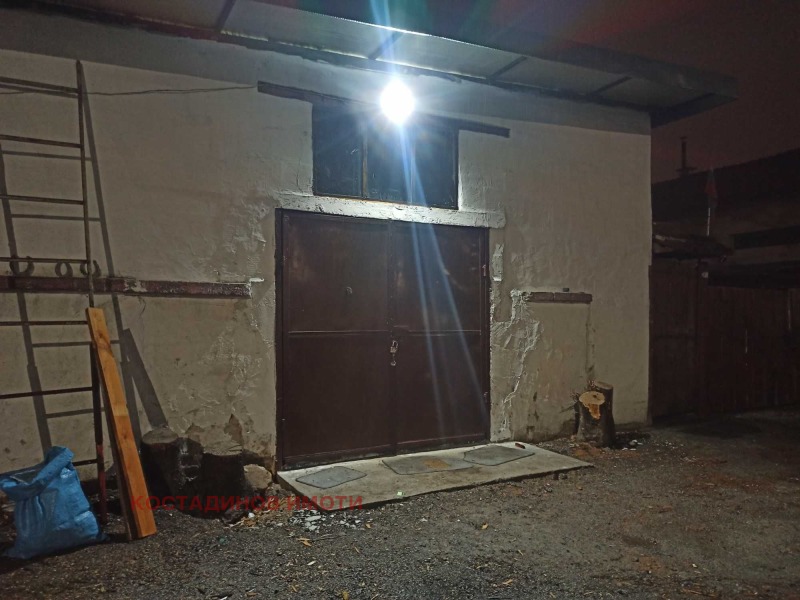 Дава под наем СКЛАД, гр. Пловдив, Индустриална зона - Север, снимка 8 - Складове - 53170391