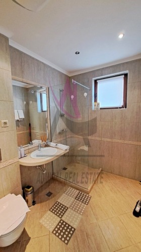 1 bedroom m-t Alen mak, Varna 3