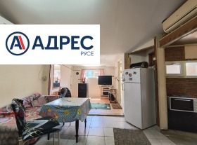 Дава под наем Къща