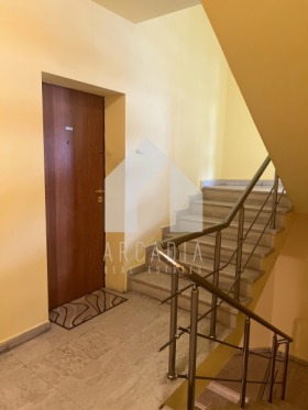 ���� ��� ���� 2-����� | Imot.bg � ����� ������ 13