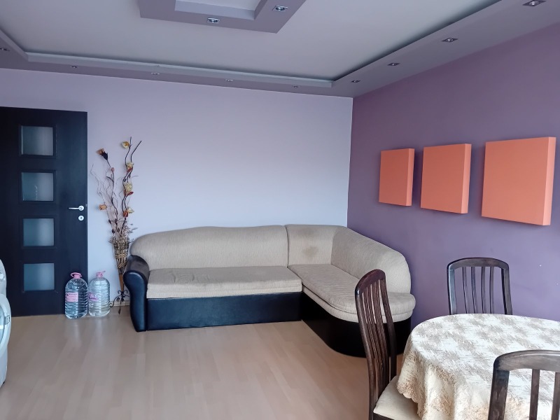 En renta  2 dormitorios Plovdiv , Tsentar , 70 metros cuadrados | 47280402 - imagen [2]