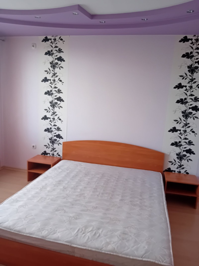 En renta  2 dormitorios Plovdiv , Tsentar , 70 metros cuadrados | 47280402 - imagen [8]