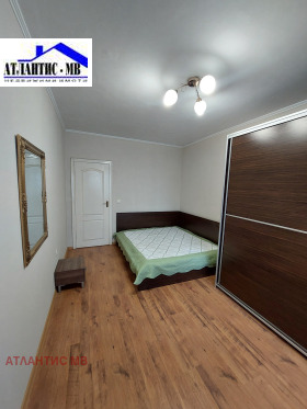 ���� ��� ���� 3-����� | Imot.bg � ����� ������ 8