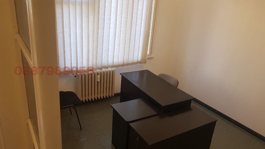 Дава под наем МНОГОСТАЕН, гр. София, Център, снимка 12 - Апартаменти - 53868242