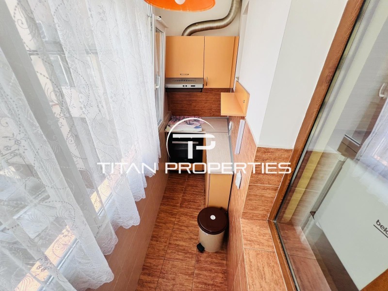 En renta  1 dormitorio Burgas , Vazrazhdane , 80 metros cuadrados | 30824419 - imagen [9]