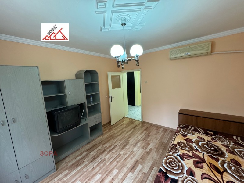 Kiralık  2 yatak odası Vraca , Centar , 90 metrekare | 67903561 - görüntü [13]