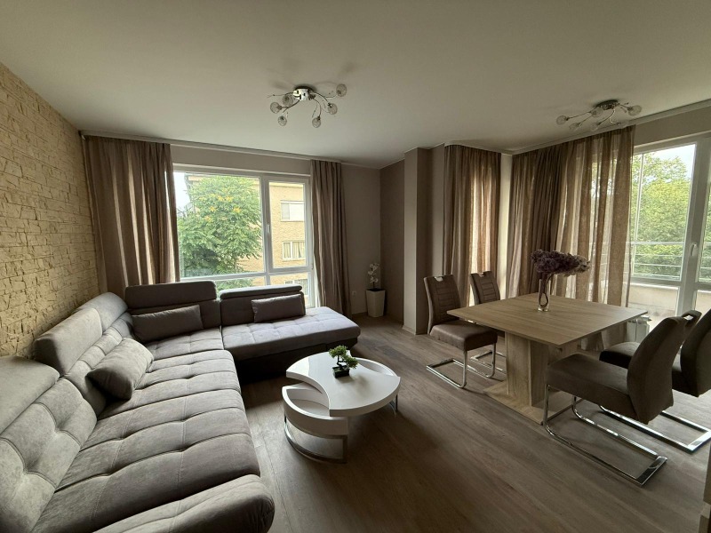 Vuokrattavana  2 makuuhuonetta Sofia , Ivan Vazov , 120 neliömetriä | 40049558 - kuva [3]