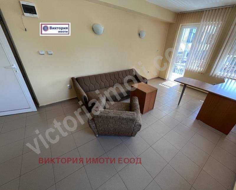 Te huur  Kantoor Veliko Tarnovo , Kolju Fitsjeto , 27 m² | 49702654 - afbeelding [2]