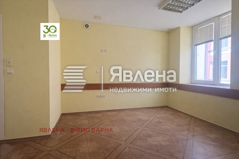 Дава под наем ОФИС, гр. Варна, ЖП Гара, снимка 4 - Офиси - 53892987