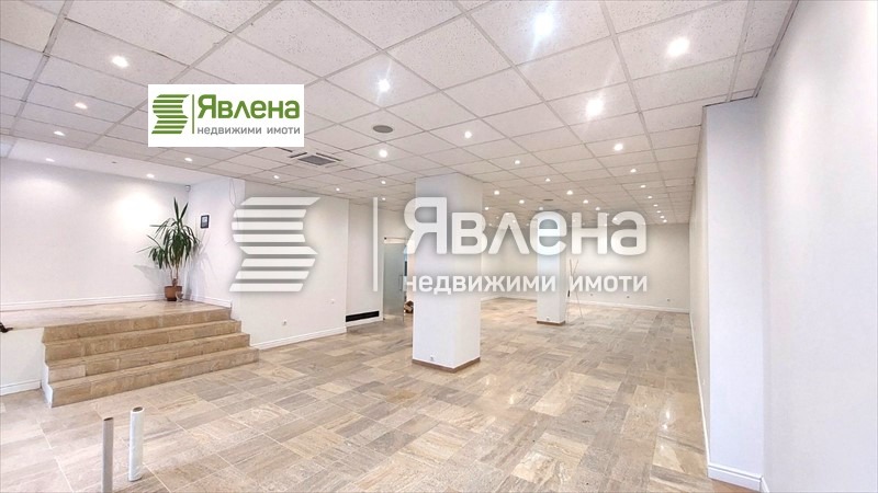Kiadó  Üzlet Sofia , Centar , 137 négyzetméter | 94438493