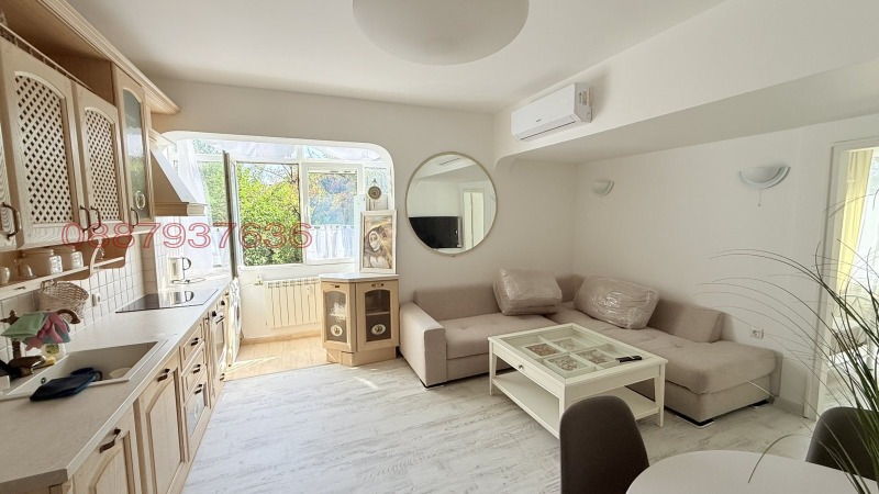 For Rent  2 bedroom Sofia , Doktorski pametnik , 70 sq.m | 49111308
