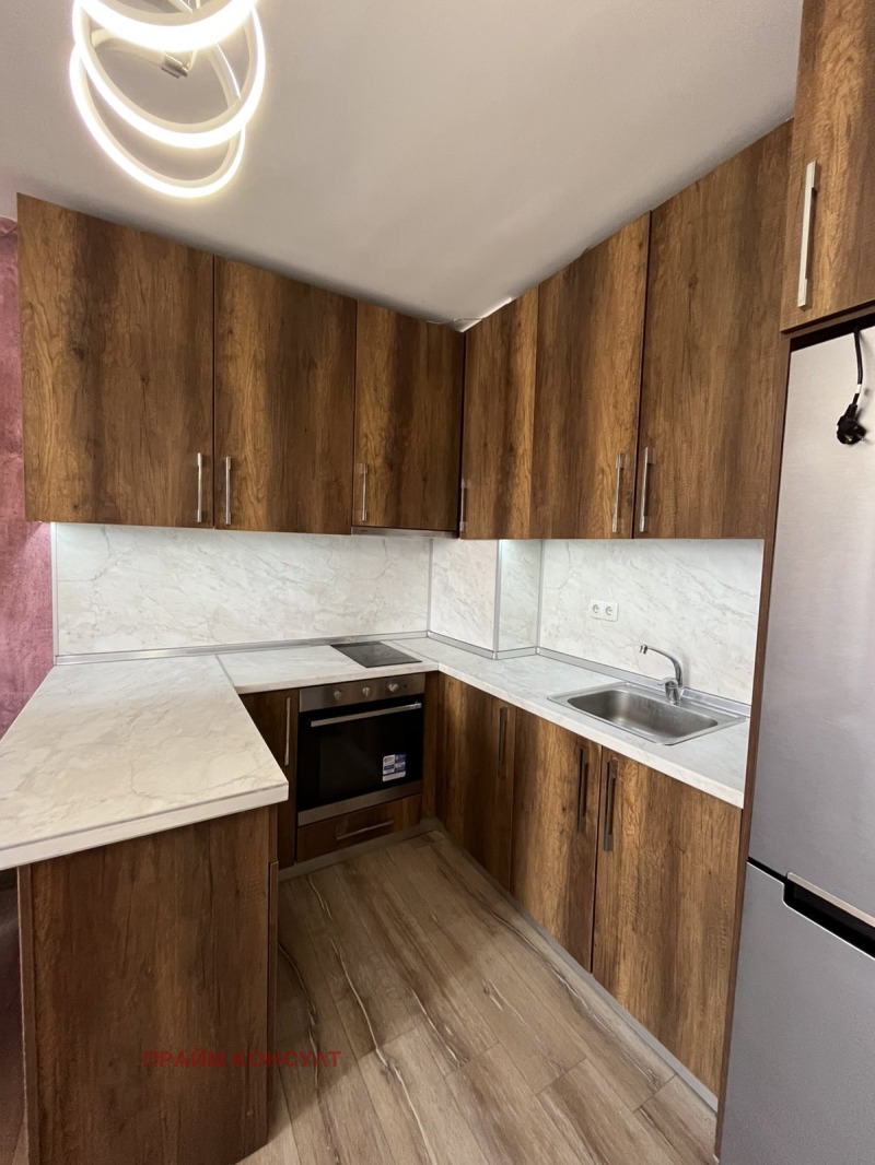 Дава под наем 3-СТАЕН, гр. Пловдив, Младежки Хълм, снимка 2 - Апартаменти - 53563345