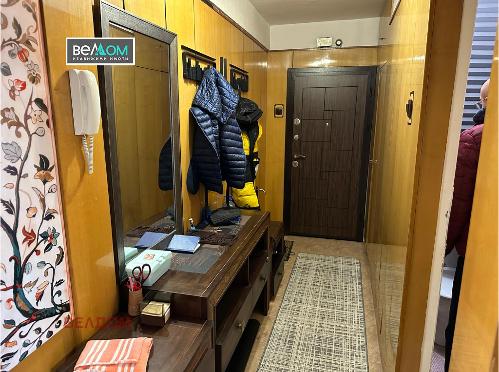 Дава под наем 4-СТАЕН, гр. Варна, Цветен квартал, снимка 12 - Апартаменти - 53648259