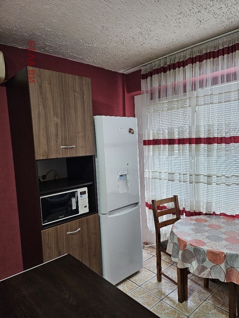 Til leie  1 soverom Pernik , Iztok , 68 kvm | 81265371 - bilde [4]