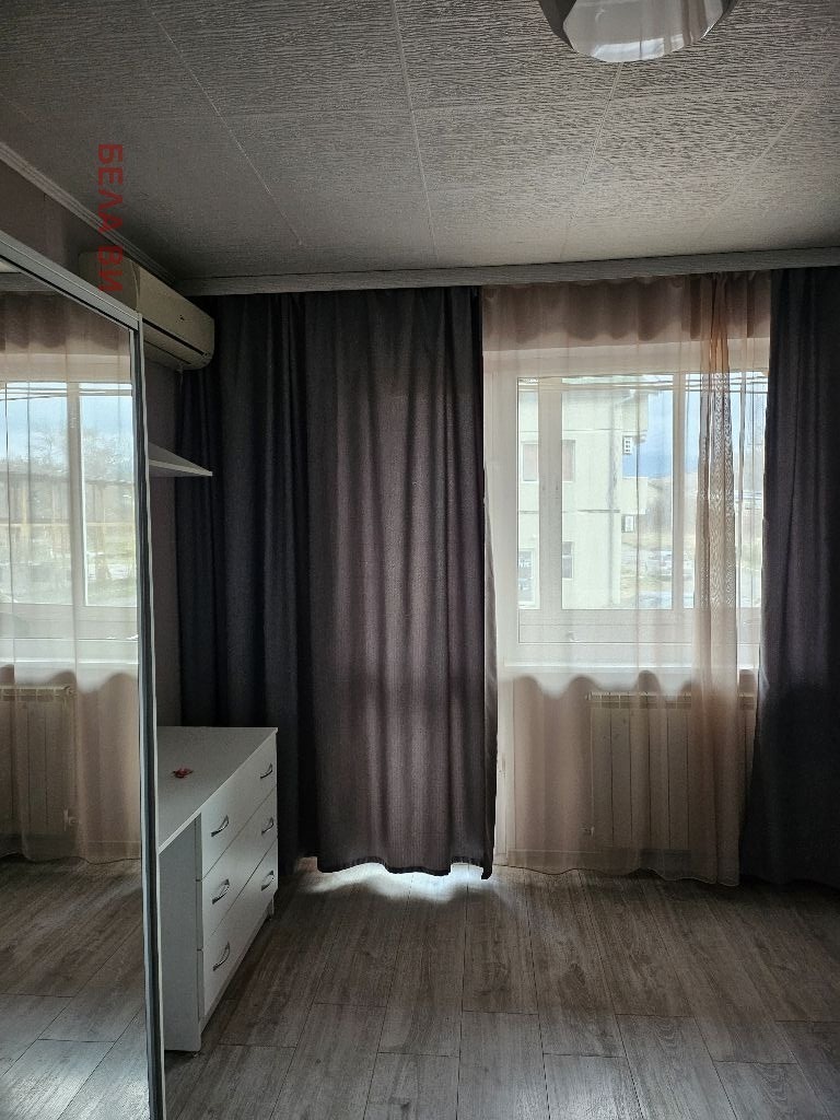 Til leie  1 soverom Pernik , Iztok , 68 kvm | 81265371 - bilde [10]