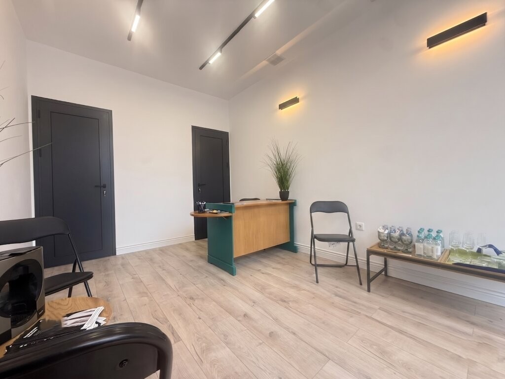 Дава под наем ОФИС, гр. Несебър, област Бургас, снимка 3 - Офиси - 54355398